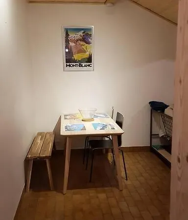 Les Dents Blanches - Samoeens Centre アパート